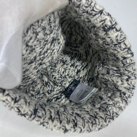 CHANEL Rhinestone beanie knit hat knit cap Knit hat Wool / Cashmere Black/White